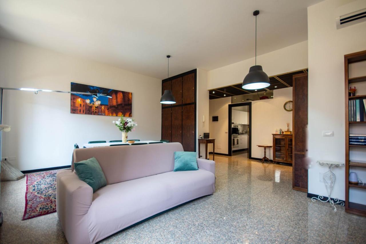 Residenza Bra Rooms เวโรนา ภายนอก รูปภาพ
